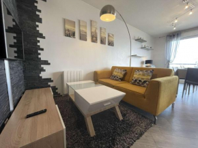 Appartement 3 pièces avec terrasse ensoleillée, proche plage Aytré et centre-ville La Rochelle - FR-1-246-652